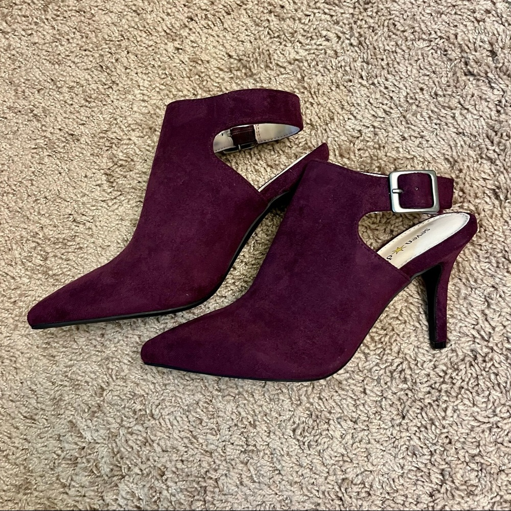 NIB Purple Suede Booties